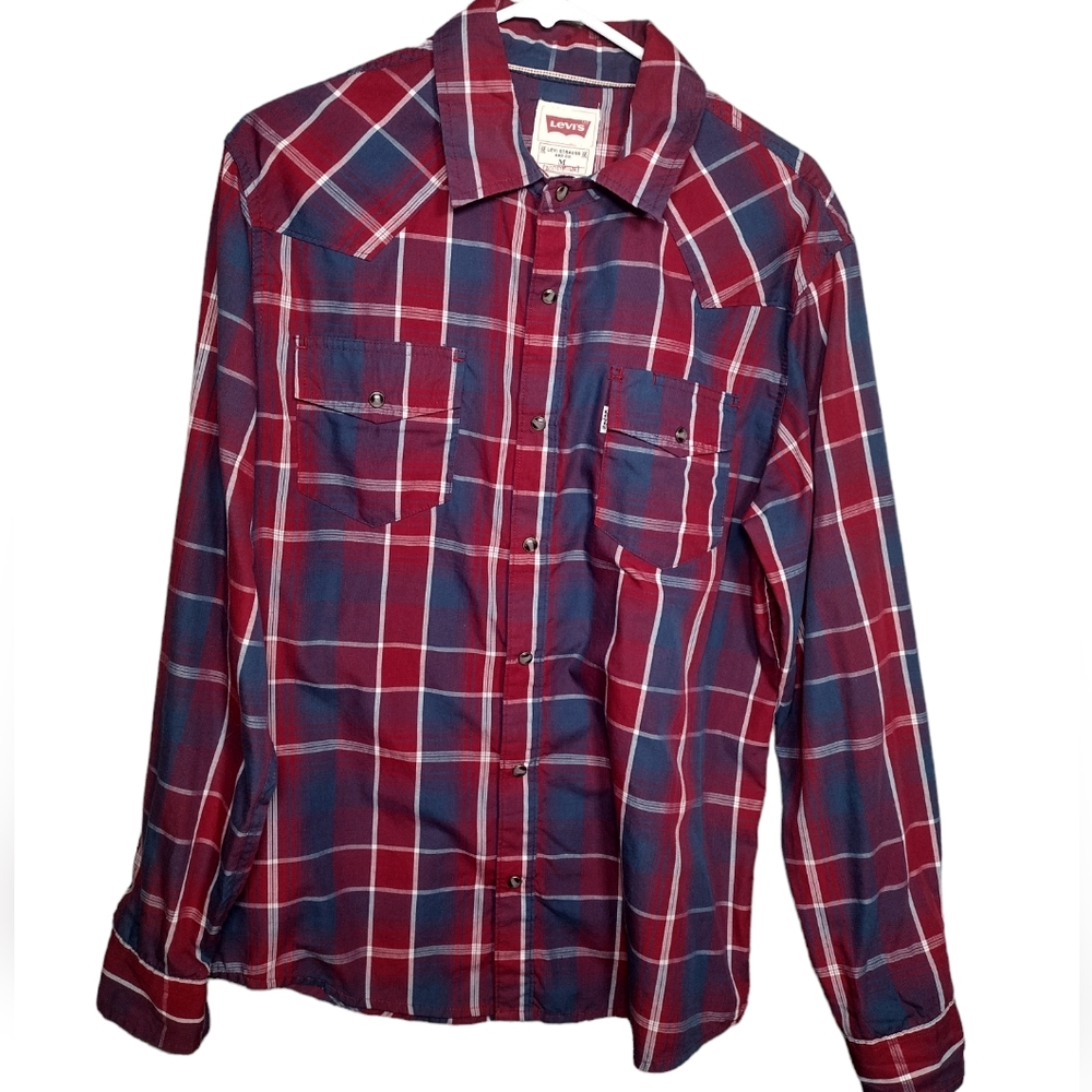 Levi plaid western button up Modern fit Men's size M red, blue, and white